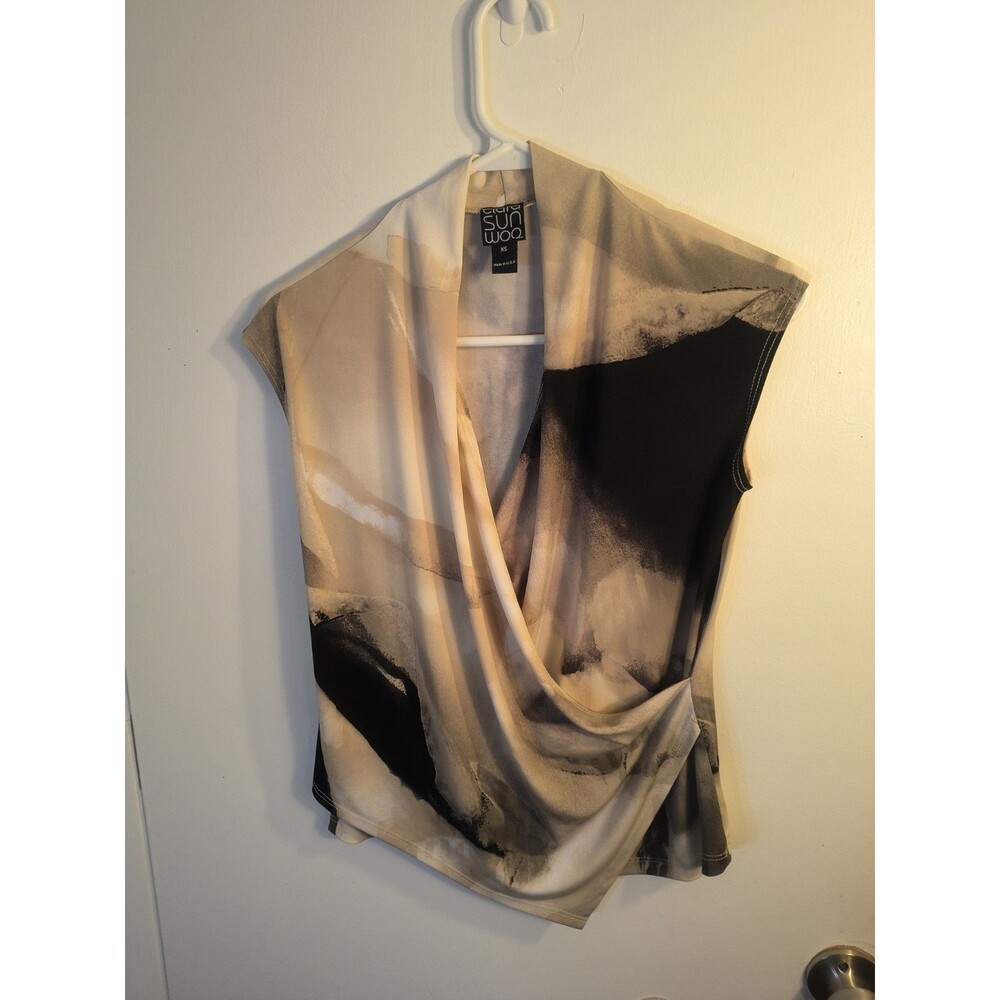 Clara Sunwoo Crossover Faux Wrap Top XS Extra Small Taupe Abstract Print Blouse